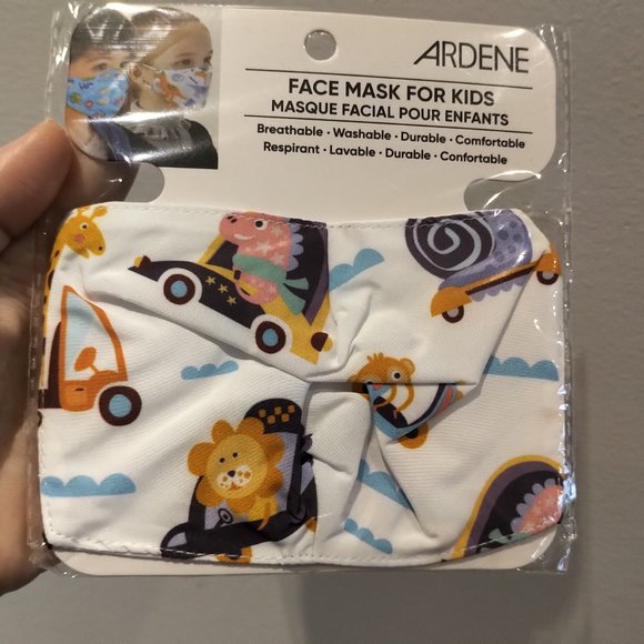 NWT LOT 5 Kids Reusable Masks Children mask printed 2 layers %100 Cotton inside - Picture 6 of 16